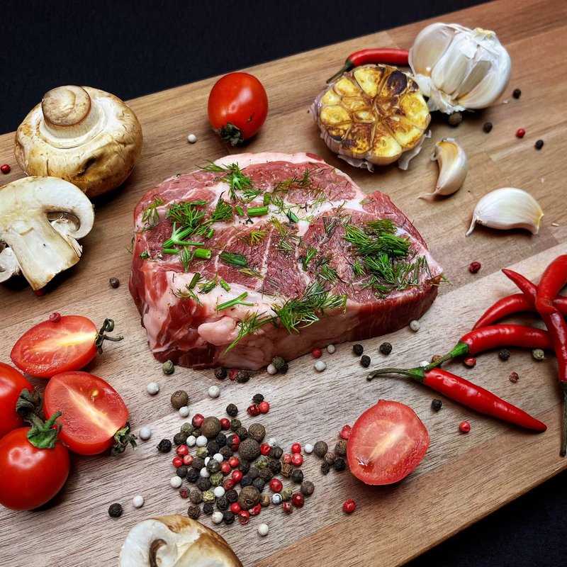 В поисках местных вкусов: традиционные мясные блюда в красноярских ресторанах